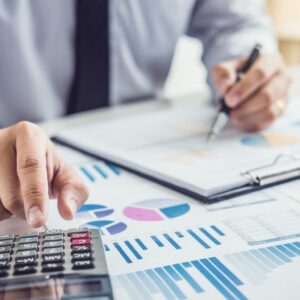 Como investir nos últimos meses do ano? Especialista da EQI Investimentos indica opções que podem ser interessantes para essa reta final de 2024