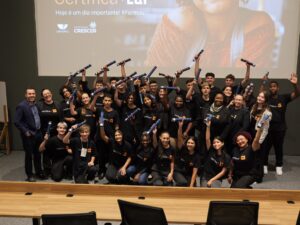 Parceria entre EQI Investimentos e Instituto Crescer forma primeira turma de jovens talentos