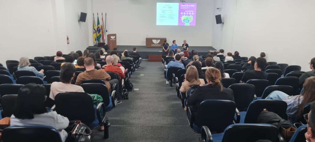 Itajaí recebe seminário para sensibilização do ato de doar