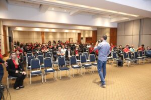 Congresso discutirá manutenção da Celesc como empresa pública