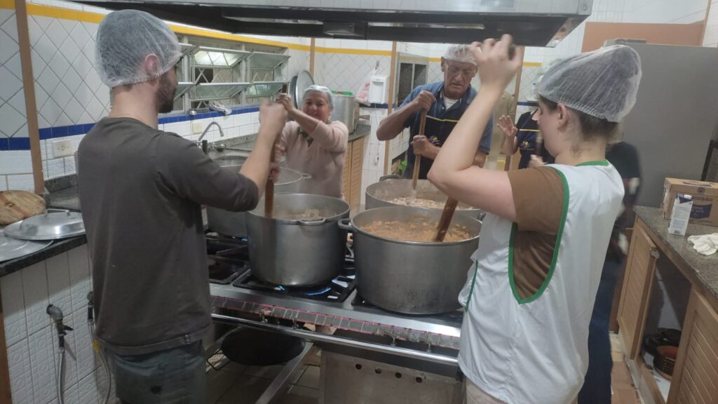 Já estão à venda os tíquetes para mais uma edição da tradicional Macarronada Solidária da Associação Madre Teresa