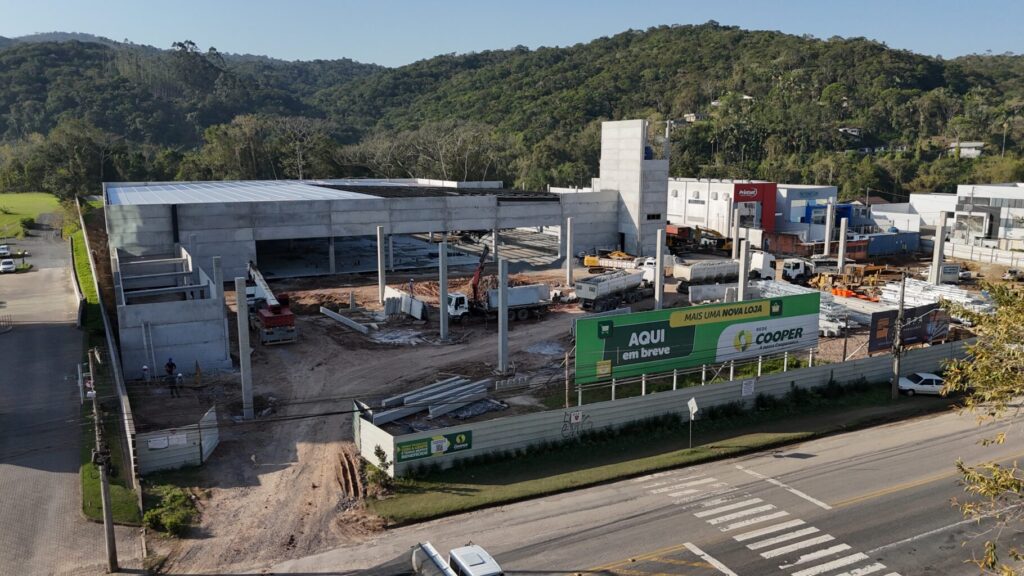 Rede Cooper abre 160 vagas para nova loja no Vorstadt