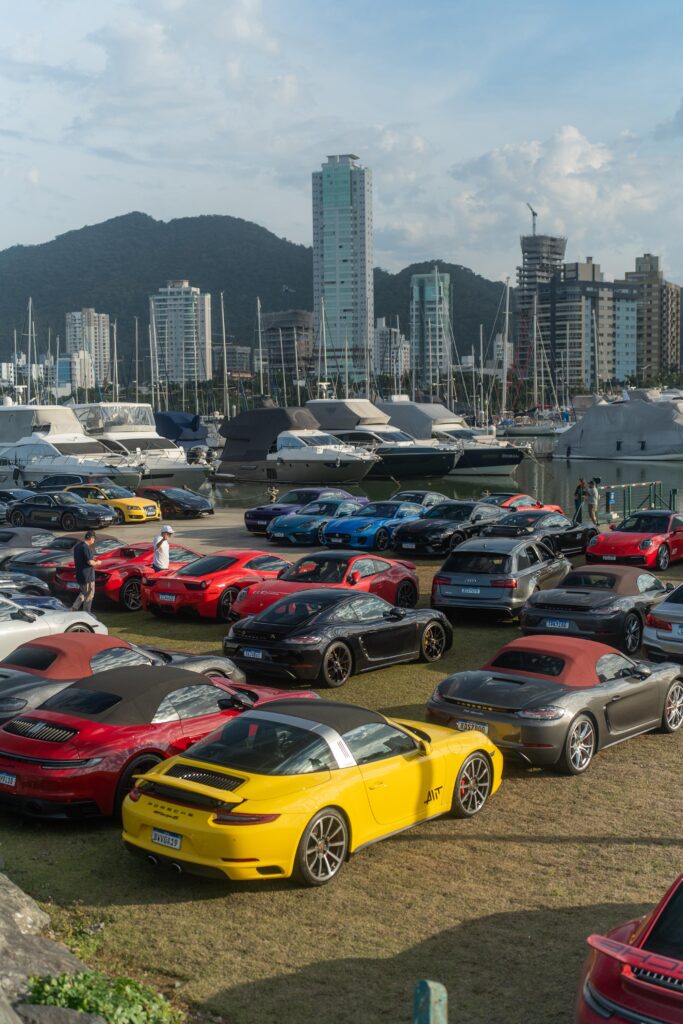 Shopping H recebe tour Supercarros na Estrada neste sábado