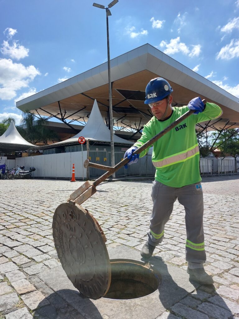 Por trás do que se vê: o trabalho que move a Oktoberfest