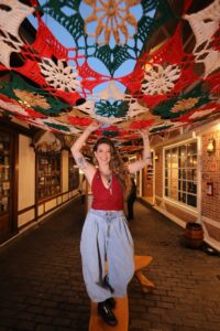 Anne Galante transforma o Boulevard Genève em um Natal artesanal