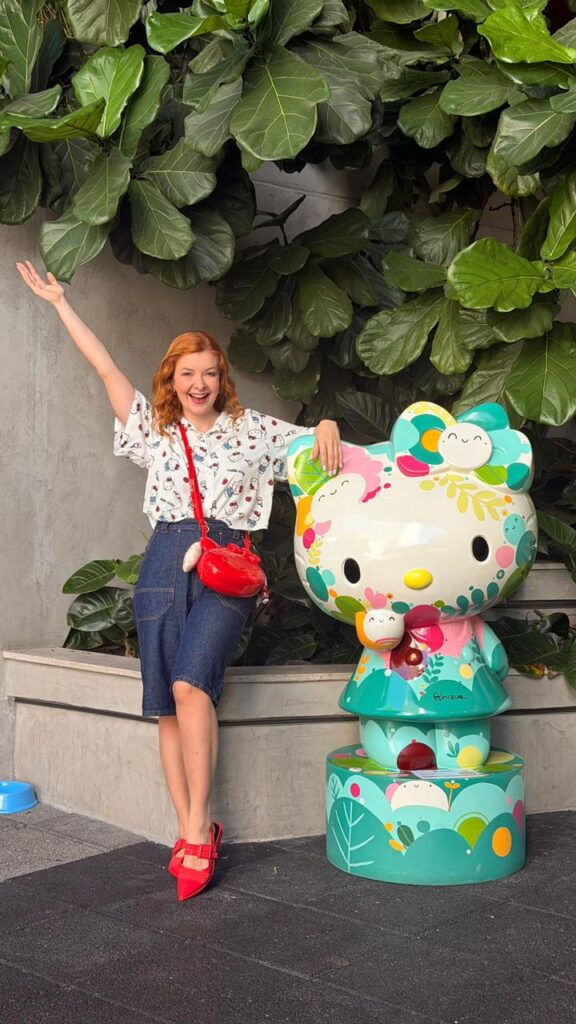 Exposição "Hello Kitty Parade" é estendida em Blumenau. A atração segue no Shopping H até o dia 12 de abril, com entrada gratuita