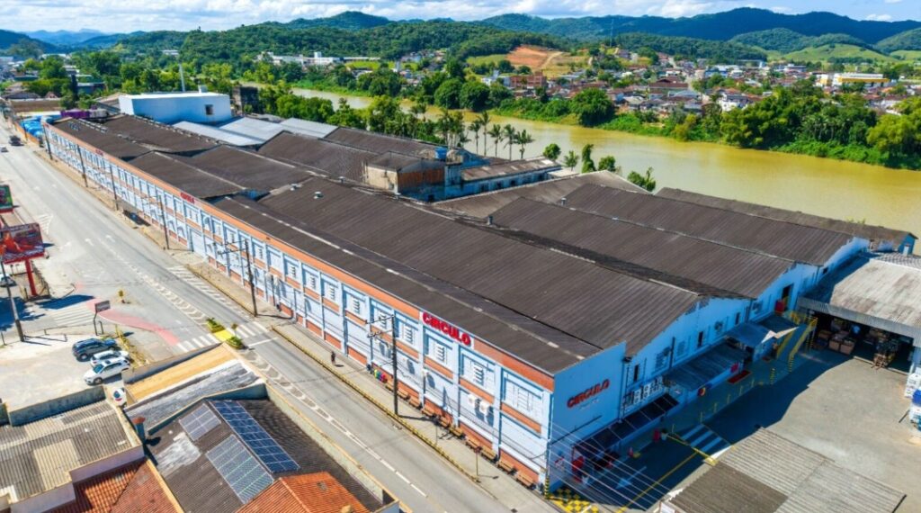 Presença premiada e turno de quatro horas são ofertas para retenção de vagas na Círculo 